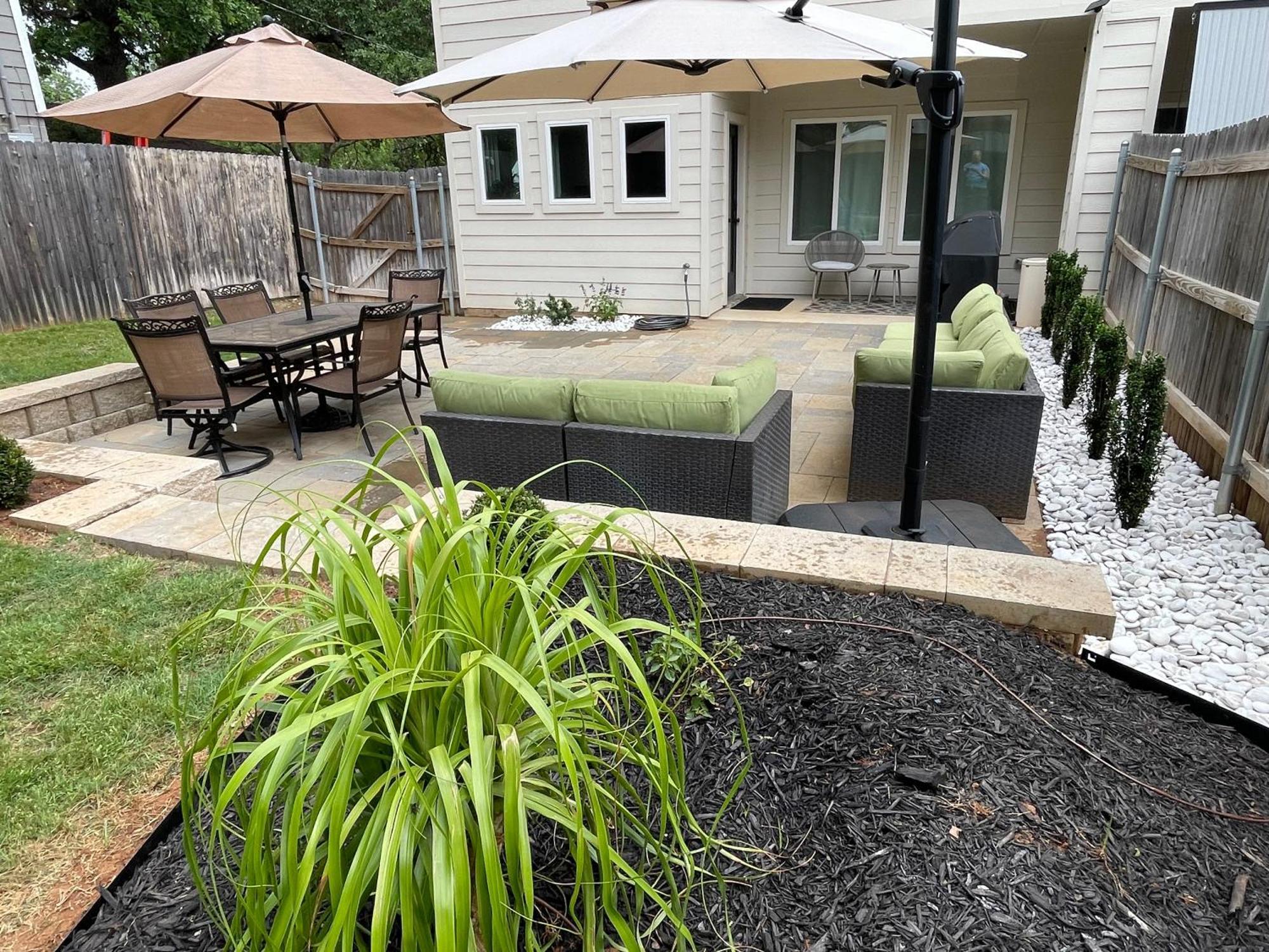 Stylish Townhome Near At&T Stadium, Globe Life, Six Flags & More Arlington Kültér fotó